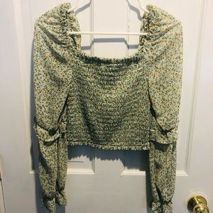 NWOT Off shoulder floral blouse XS